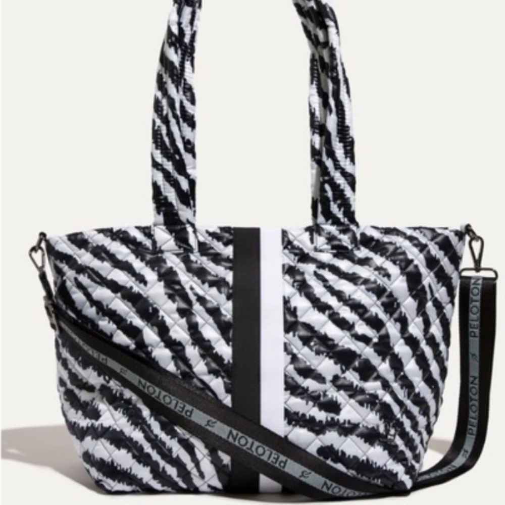 NWT -Oliver Thomas Peloton Zebra Kitchen Sink Tote
